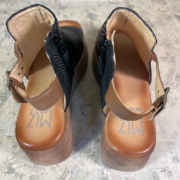 Miz Mooz Giselle Platform Wedge Sandal - Picture 6 of 14